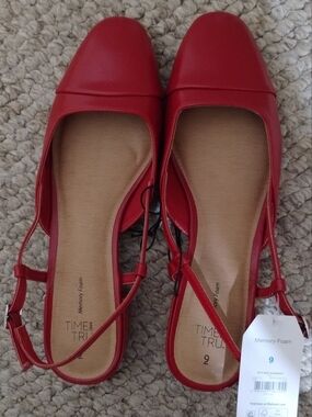 Time and Tru Women's Size 9 Red Slingback Heelss - Memory Foam